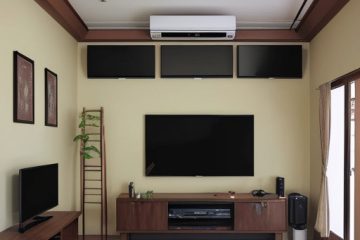 Perbandingan Teknologi TV: Evolusi Dari Kotak Televisi ke Smart TV